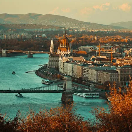 Lazar 16 - Royal Opera Suite, Location By Bqa Daire Budapeşte