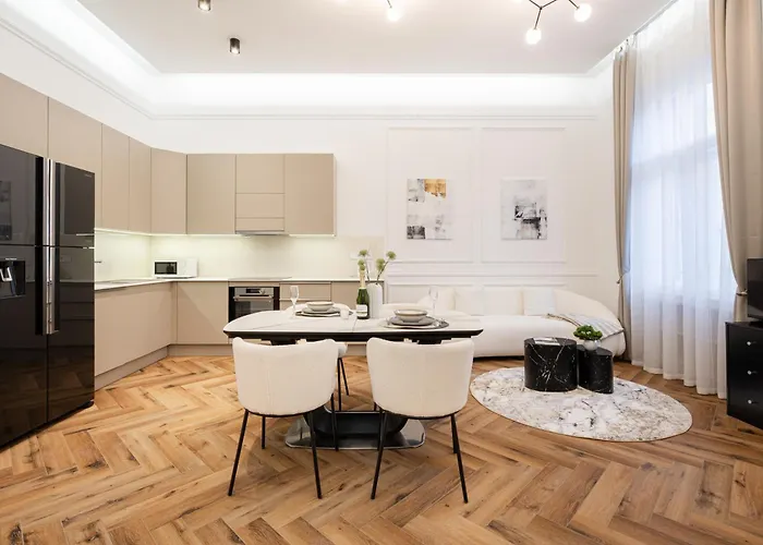 Lázár 16 - Royal Opera Suite, Location By Bqa * Budapest